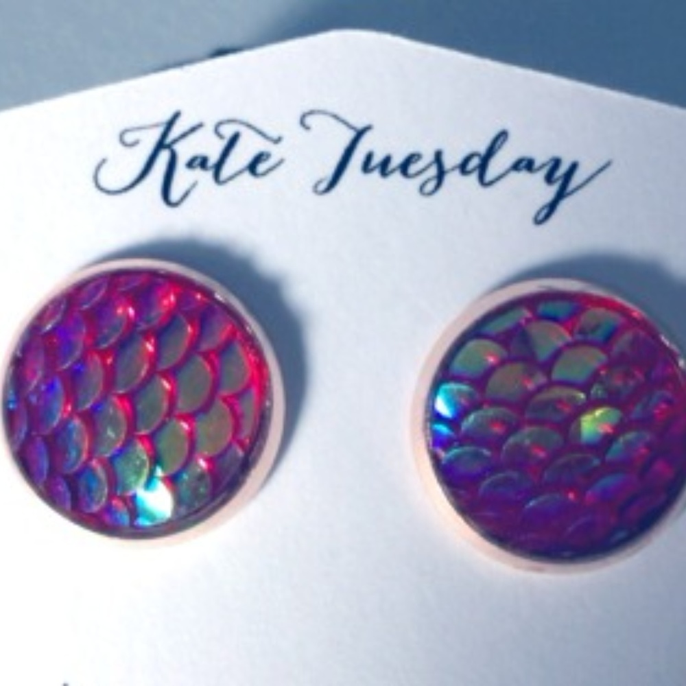 STAND OUT!! Unique Mermaid Scale Earrings!